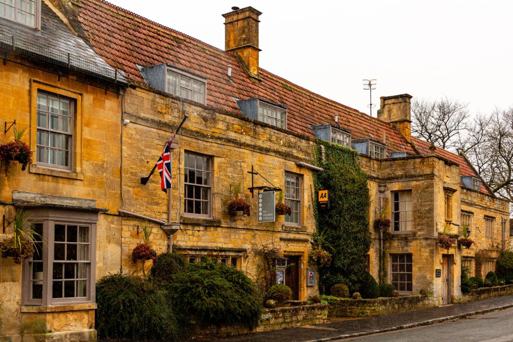 Find places to stay in Moreton in Marsh | Discover Cotswolds